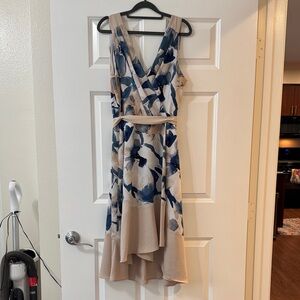 DKNY Elegant Blue and Cream Floral Dress